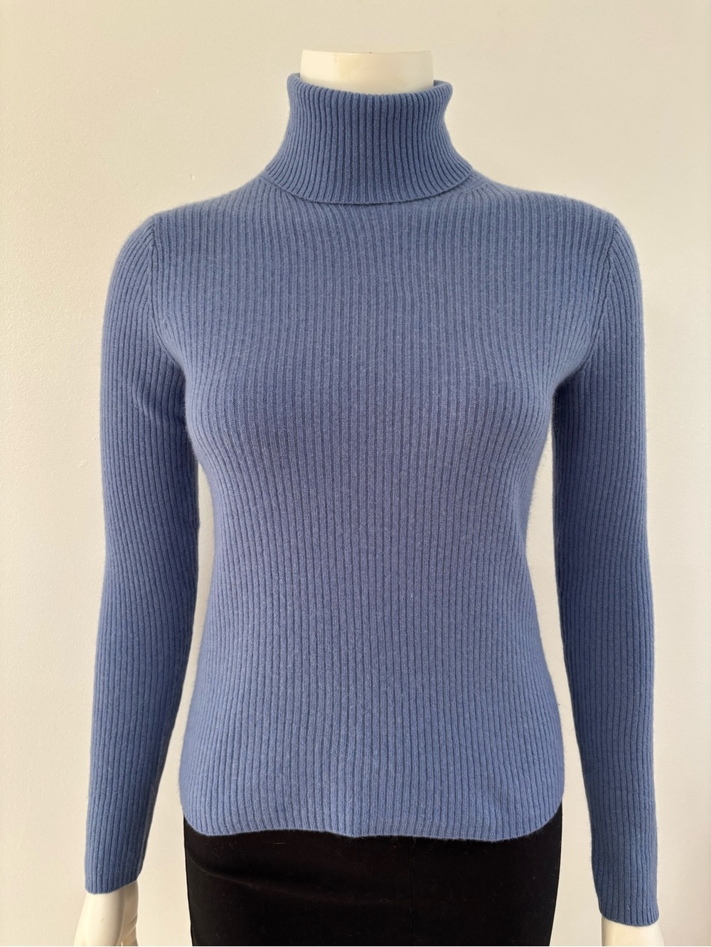 Classic Ribbed Purple Turtleneck Sweater